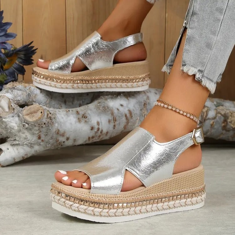 CLOG WEDGE BUCKLE LOW SANDALS