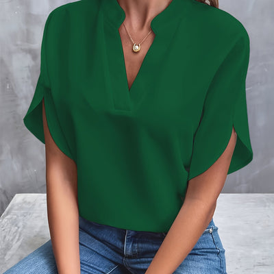 ELORA | RELAXED V-NECK BLOUSE