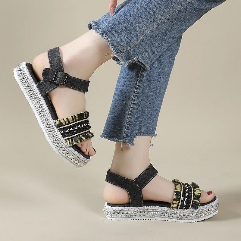 LUNA | PLATFORM BUCKLE ROMAN SANDALS